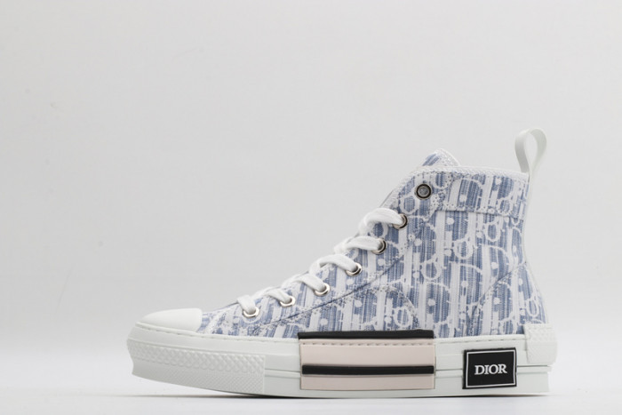 D10R B23 Oblique High Top Sneaker