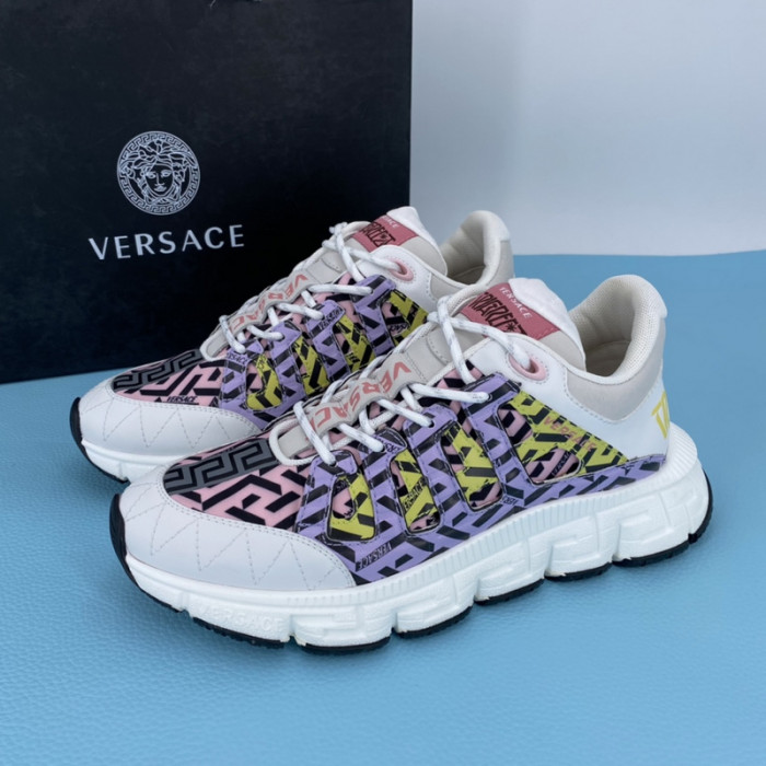 VERS SNEAKERS