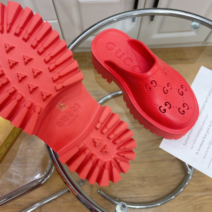 Gu66 SLIPPERS