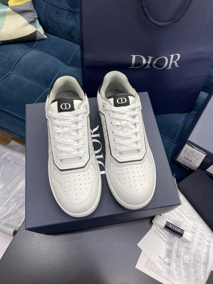 D10R B27 Sneaker