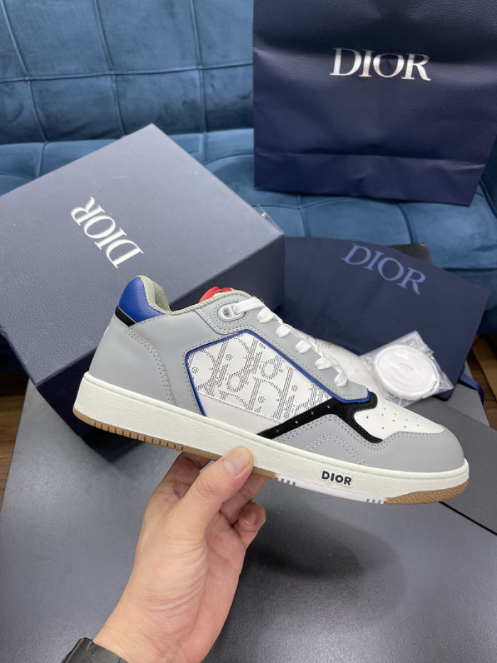 D10R B27 Sneaker