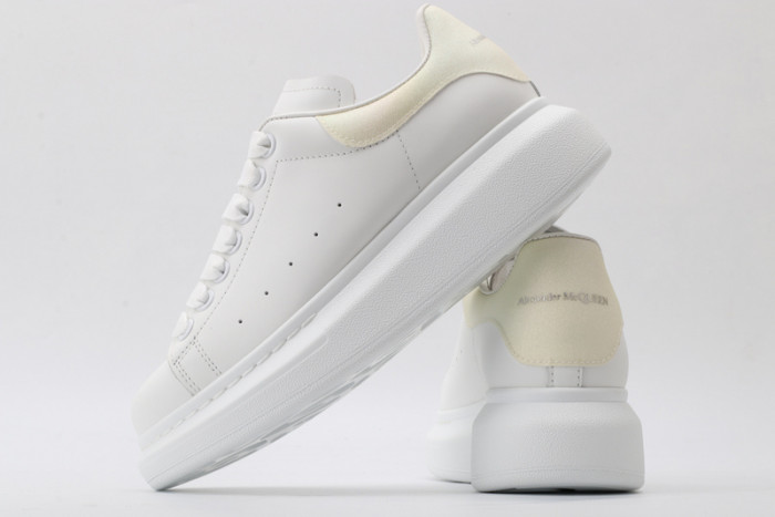 MQ Sneakers