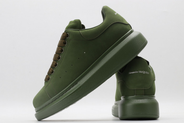 MQ Sneakers