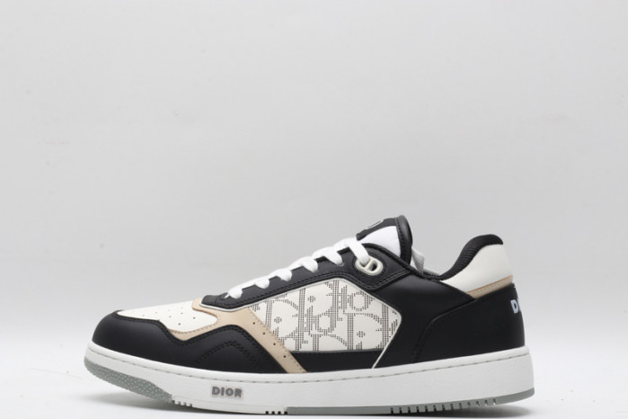 D10R B27 Sneaker