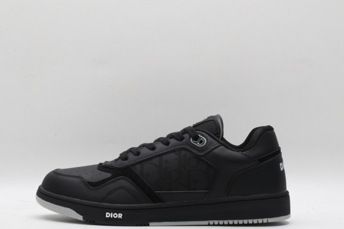 D10R B27 Sneaker