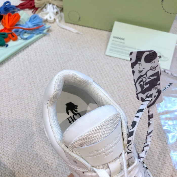 OFW SNEAKER