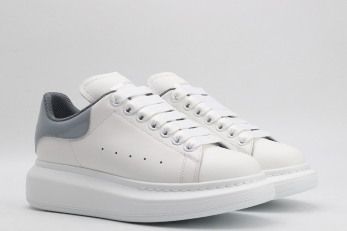 MQ Sneakers