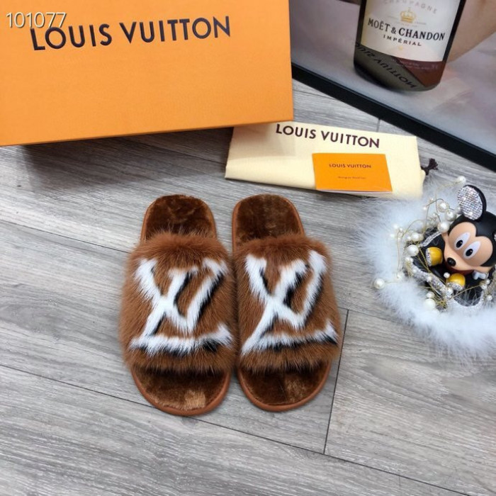 Lou1su1tt slides