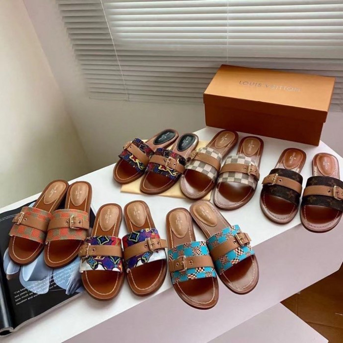 Lou1su1tt slides
