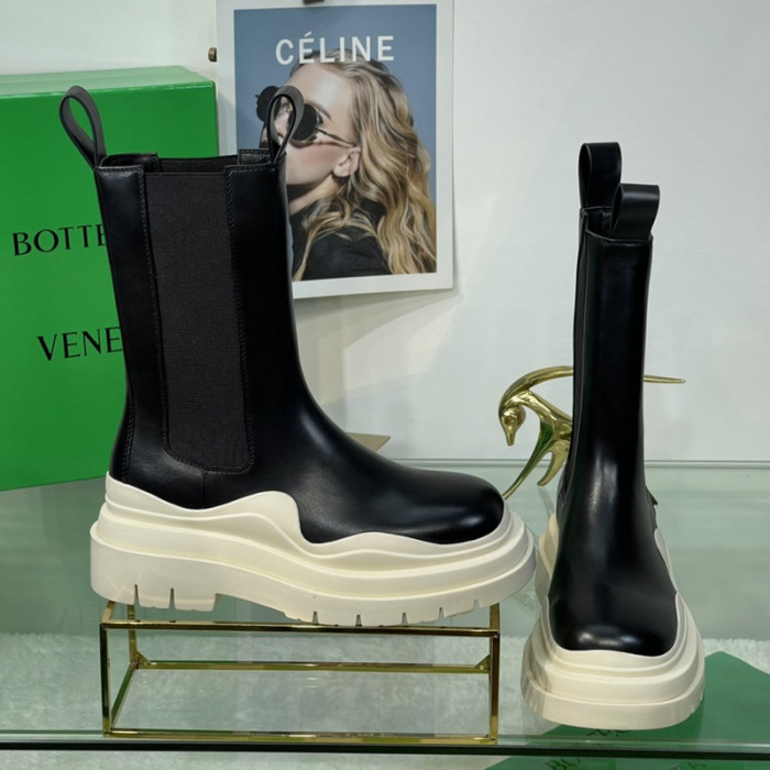 bo*te*ga Ve*ne*ta boots