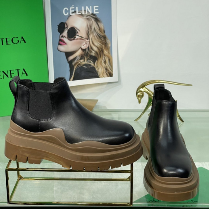 bo*te*ga Ve*ne*ta boots