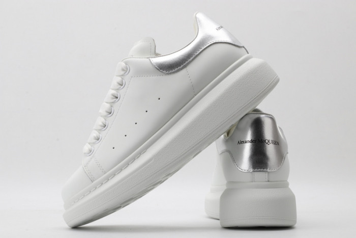 MQ Sneakers