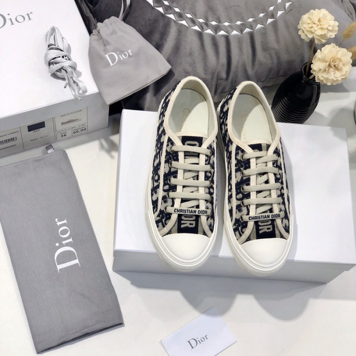 D10r Walk