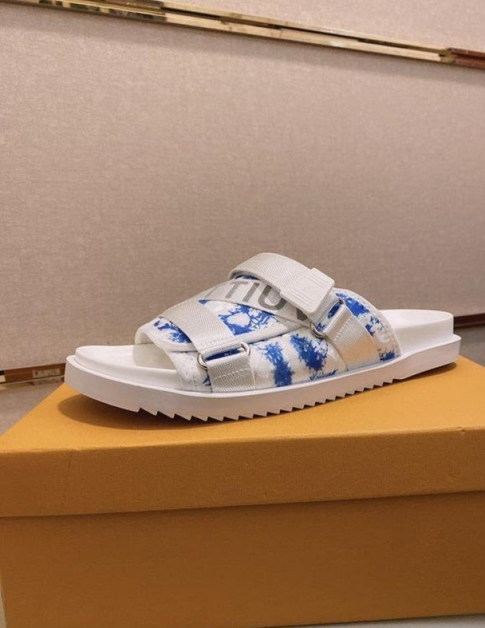 Lou1su1tt slides
