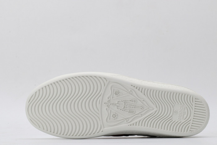 Gu66 Ace Embroidered Low-Top Sneaker