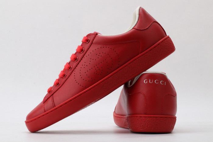 Gu66 Ace Embroidered Low-Top Sneaker