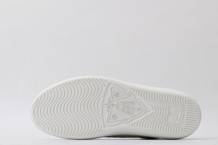 Gu66 Ace Embroidered Low-Top Sneaker