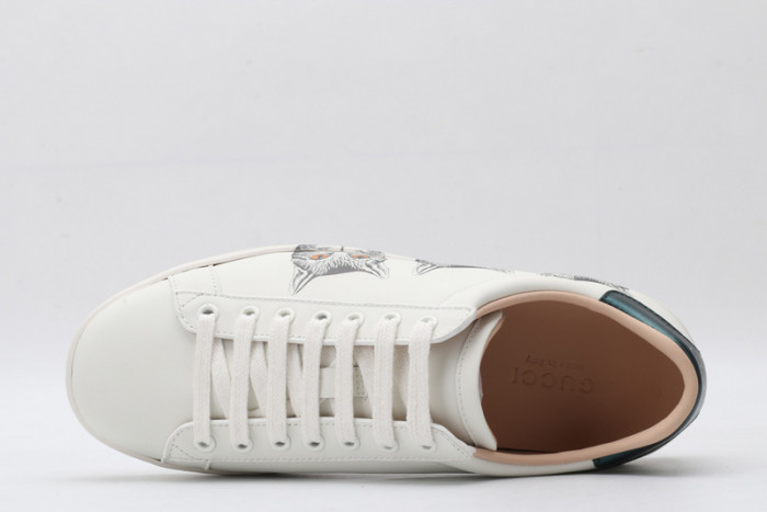 Gu66 Ace Embroidered Low-Top Sneaker
