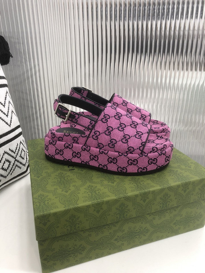 Gu66 SLIPPERS