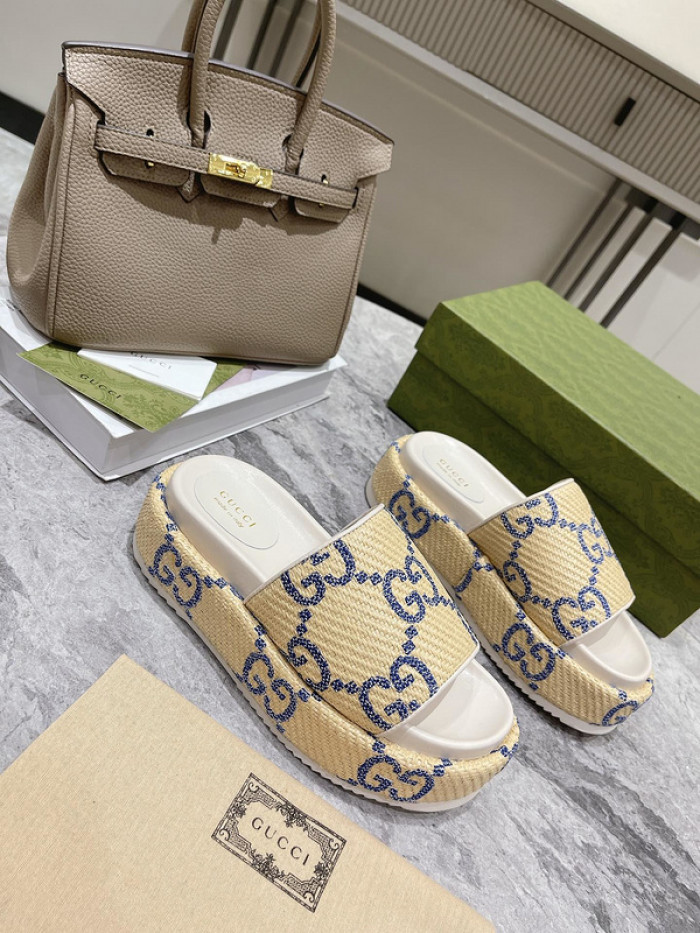 Gu66 SLIPPERS