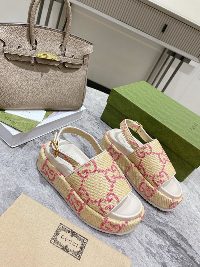 Gu66 SLIPPERS