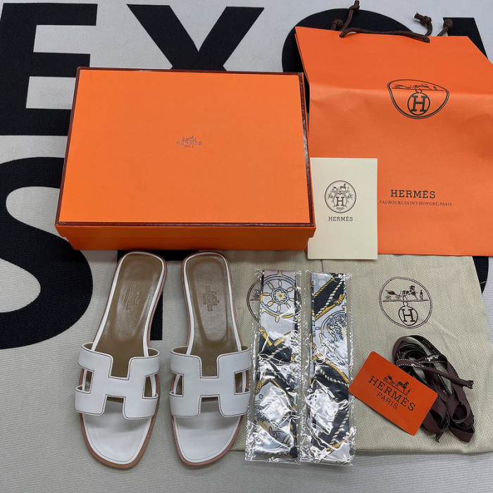 Hemr3 Slippers
