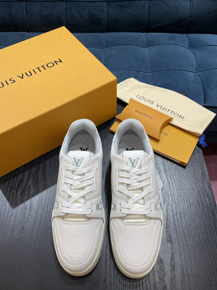 D00G7 Lou1su1tt SNEAKER LOW