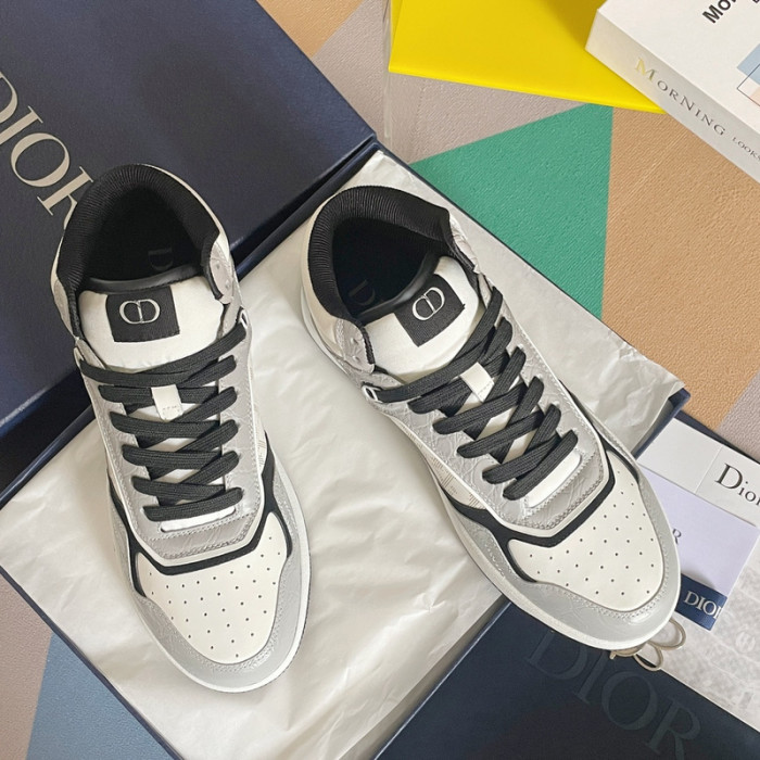 D10R B27 Sneaker