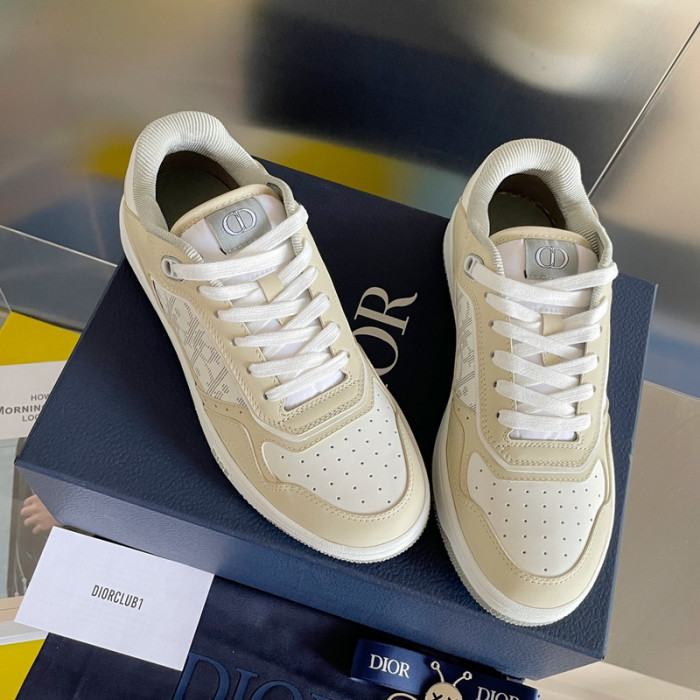 D10R B27 Sneaker
