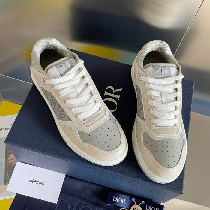 D10R B27 Sneaker