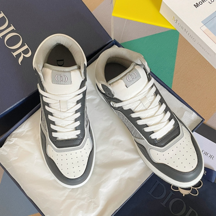D10R B27 Sneaker