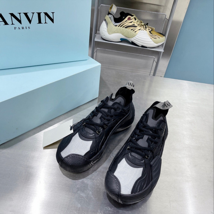 LANEVN Sneakers