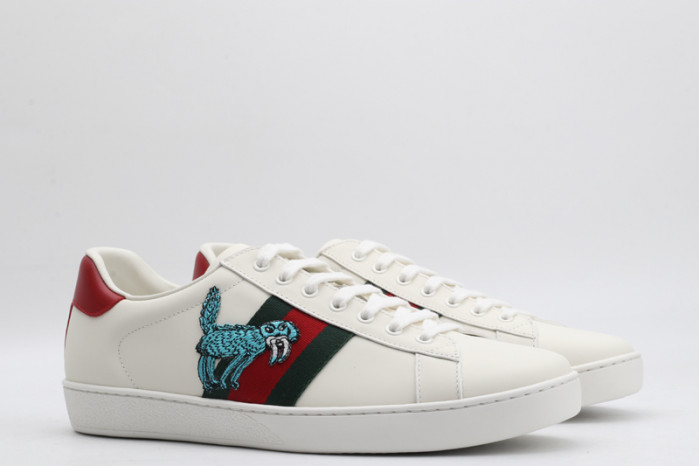 Gu66 Ace Embroidered Low-Top Sneaker