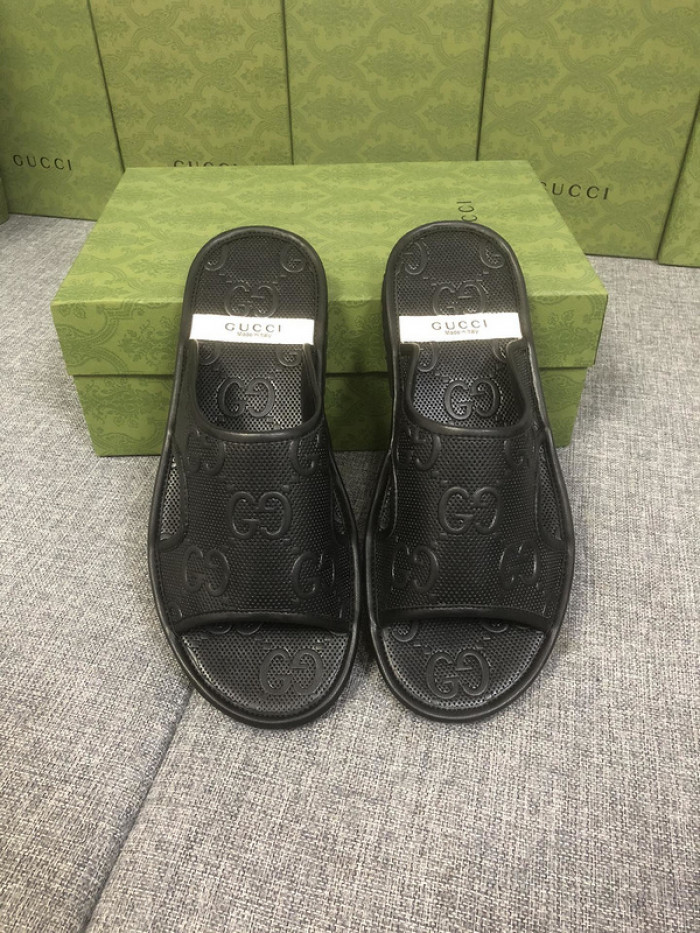 Gu66 SLIPPERS