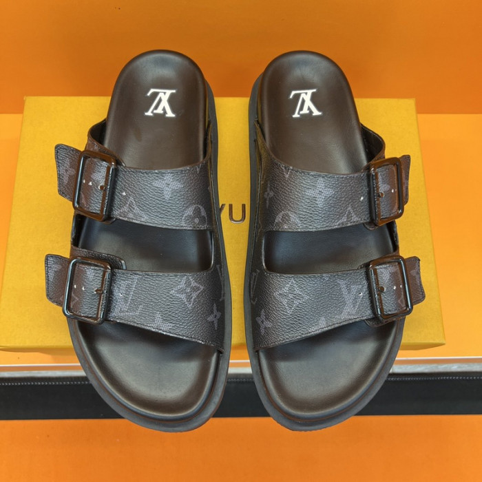 Lou1su1tt slides
