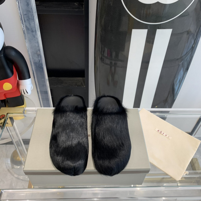 Marni Fur slides