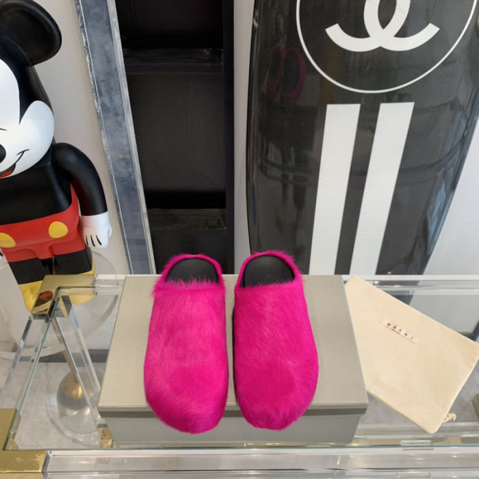 Marni Fur slides
