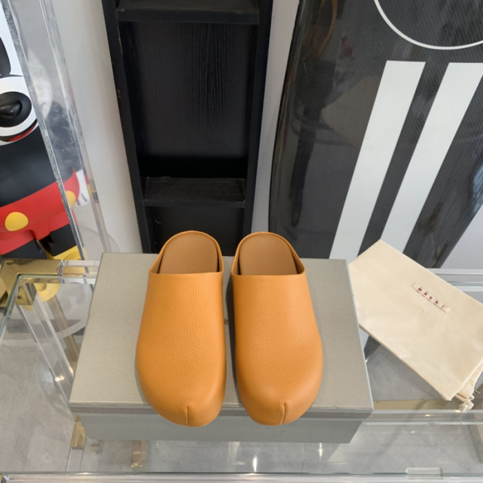Marni Fur slides