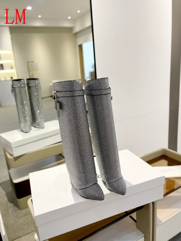 G1VENCHY BOOTS