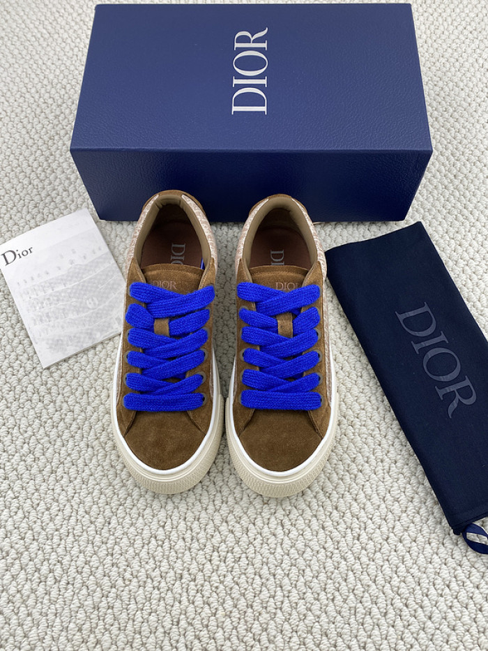 D10R B33 Sneaker