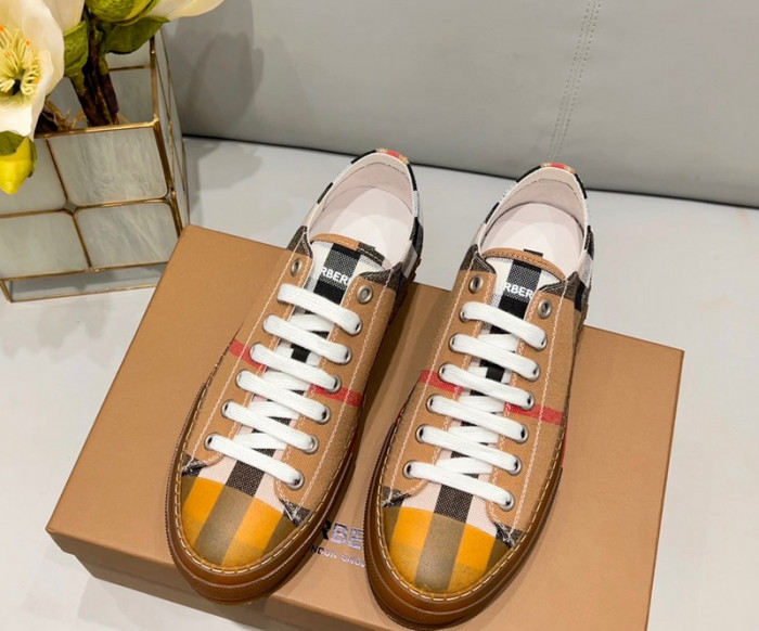BUR SNEAKER