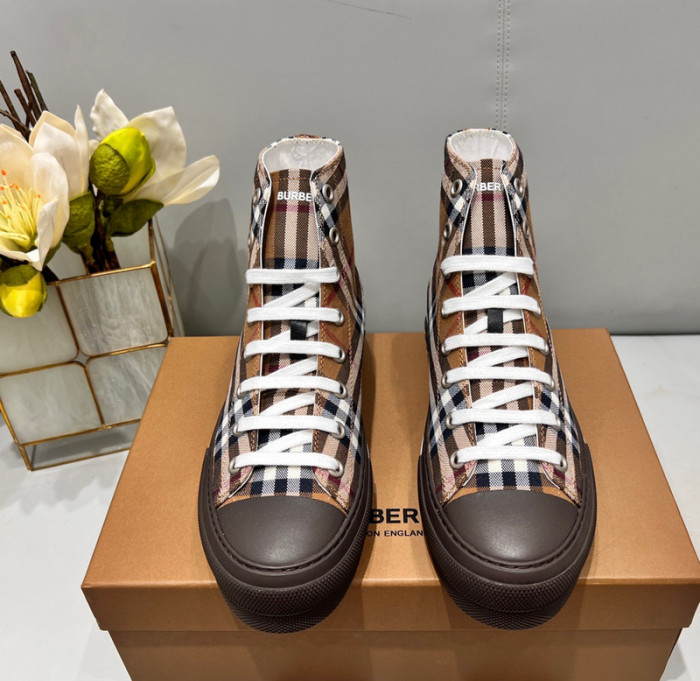BUR SNEAKER