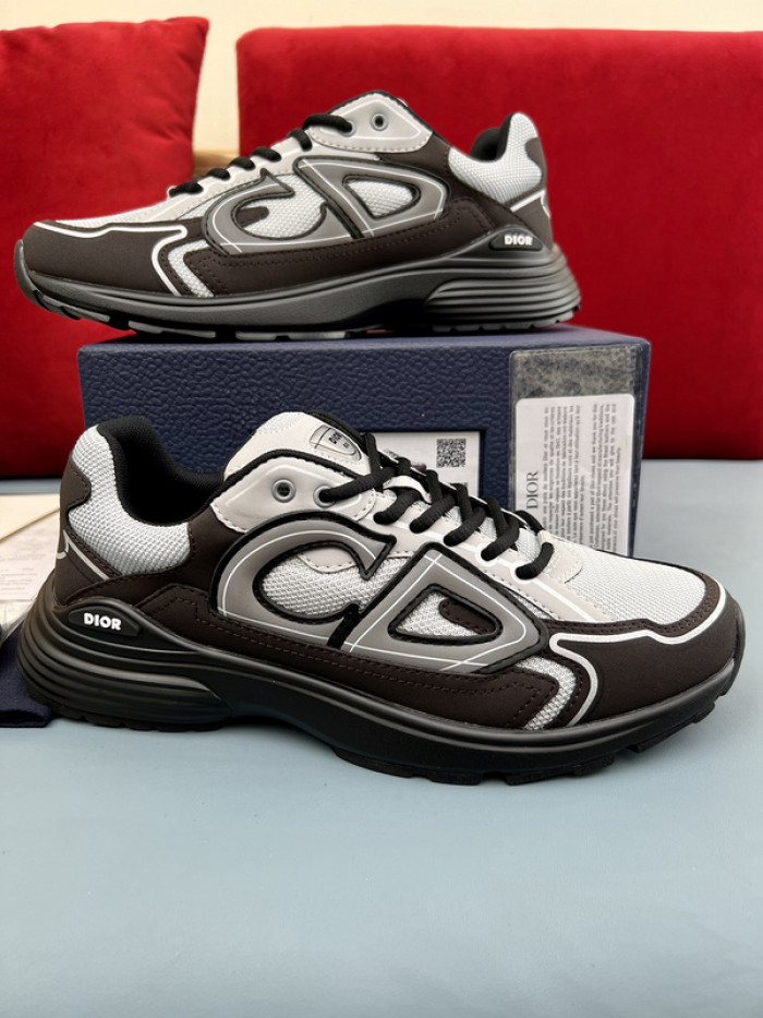 D10R B30 SNEAKER