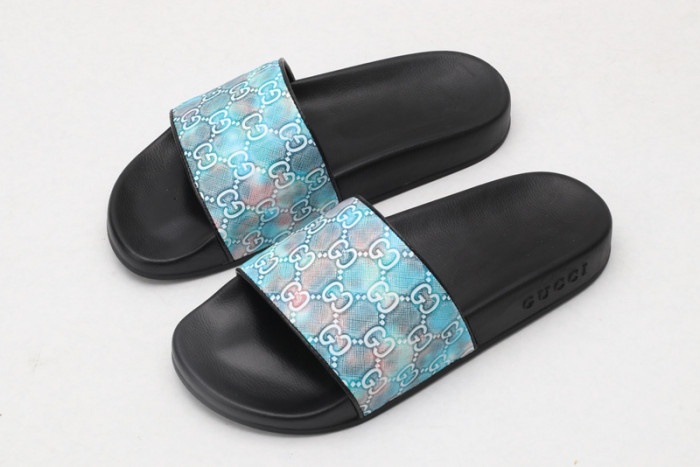 Gu66 SLIPPERS