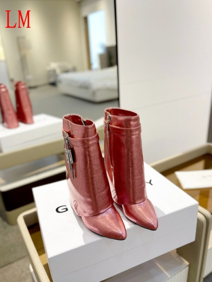 G1VENCHY BOOTS