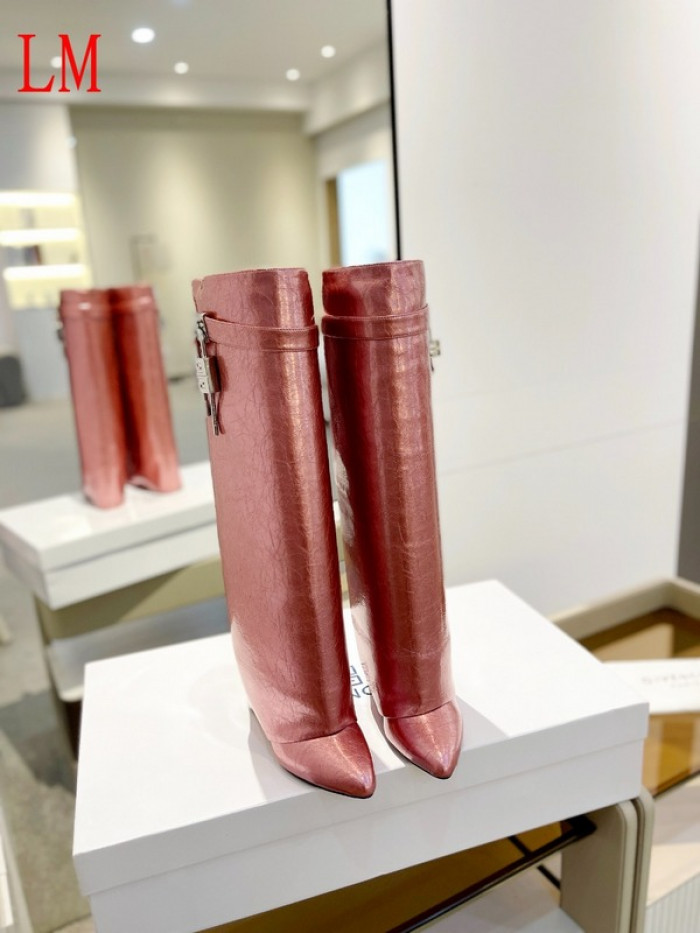 G1VENCHY BOOTS