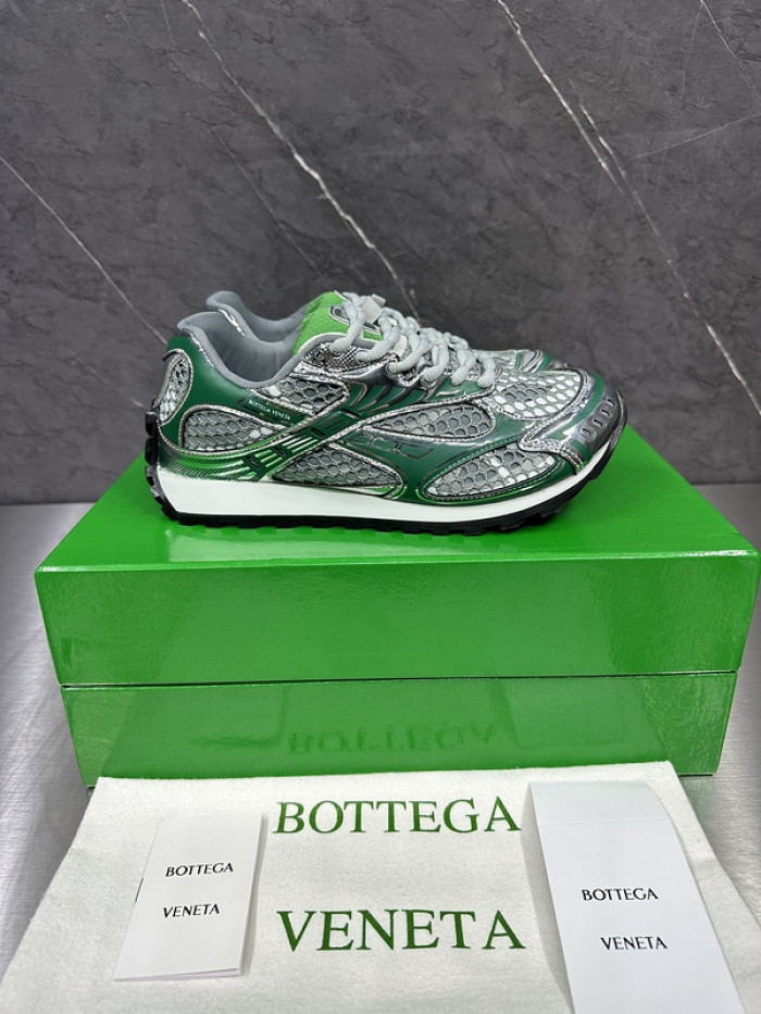 bo*te*ga Ve*ne*ta orbit silver parakeet