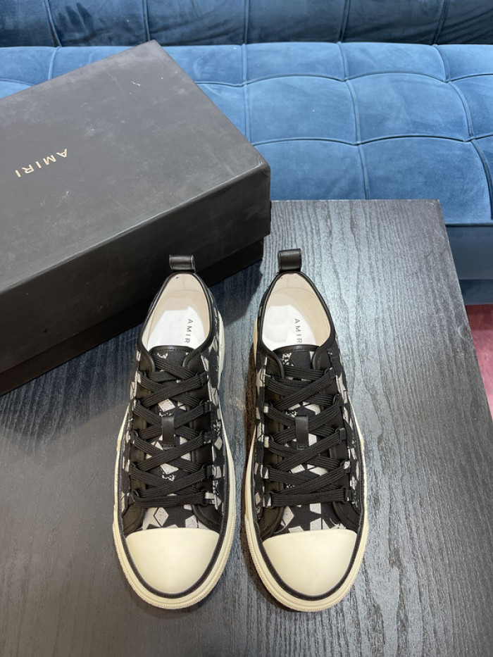 AM1R1 Skel Top Low