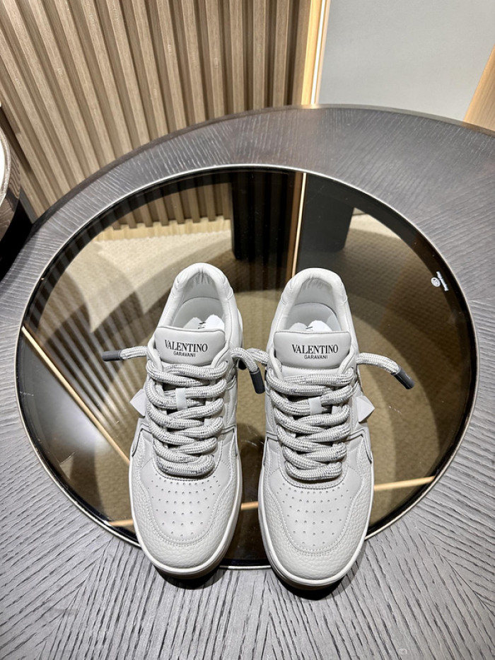 Valnetin0 One Stud Low-Top