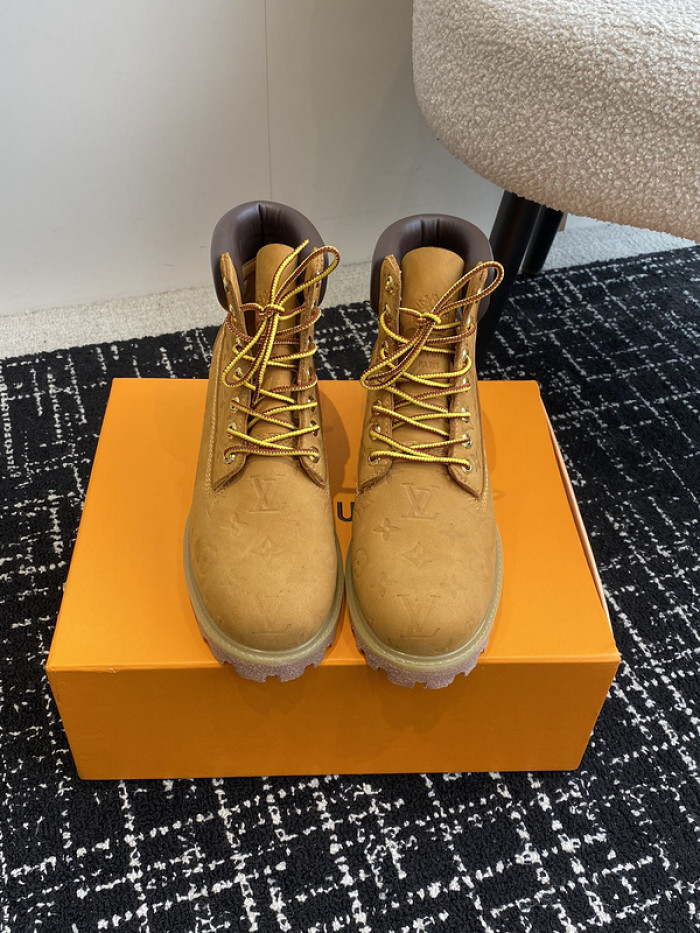 Lou1su1tt boots